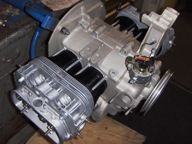 INFO GUIDE 1955 1958 Volkswagen Deluxe Microbus (Samba Bus) classicregister